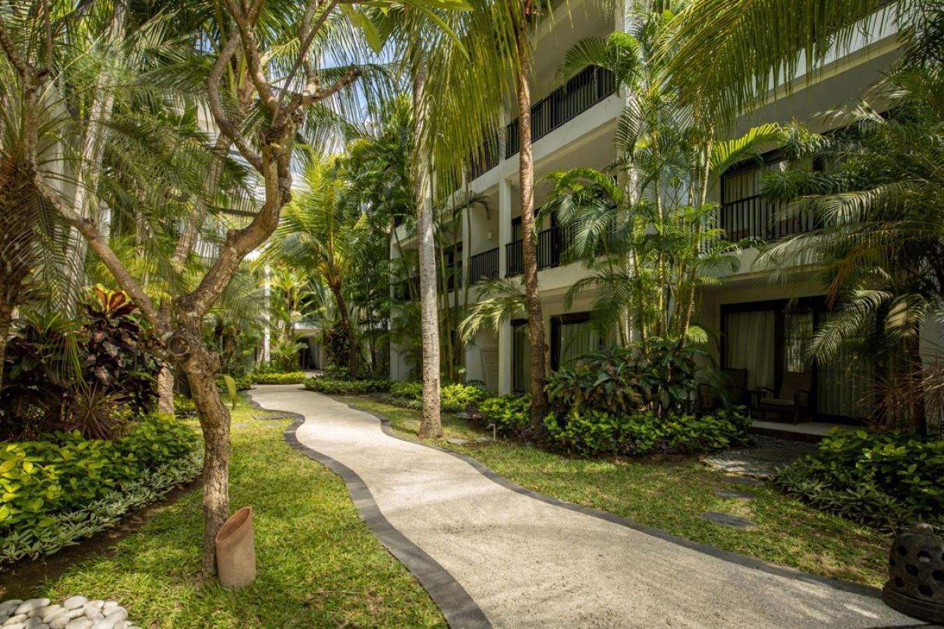 Away Bali Legian Camakila Resort Exterior photo